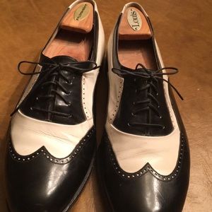 Men’s Black and White leather dress shoes